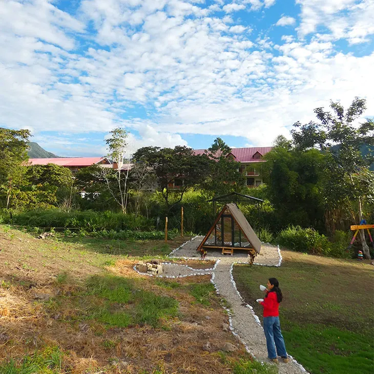 Espectacular vista panorámica de la zona donde se encuentra nuestra glamping, rodeada de la belleza natural y la serenidad del entorno.